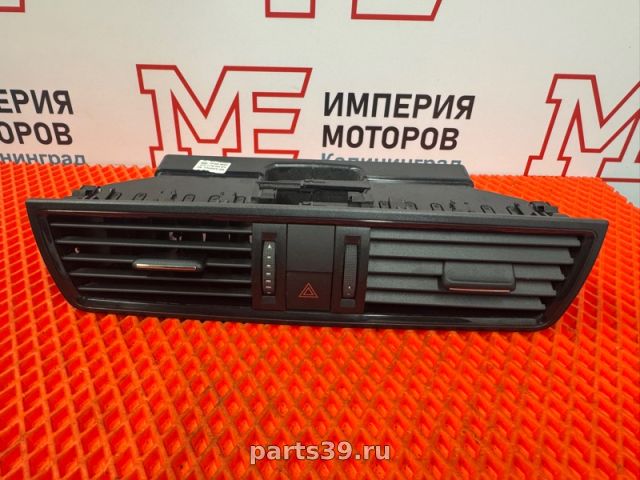 дефлектор воздушный на Audi A6 4F/C6