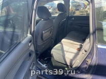 Ford C-Max 1 поколение