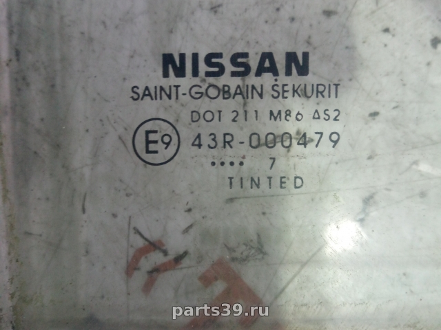 стекло заднее правое AS2 Прав. на Nissan Navara D40