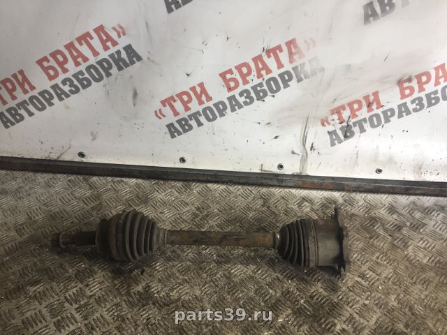 Полуось задняя Лев. на Nissan Pathfinder R51