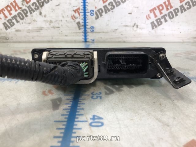 Блок управления двигателя ECU на Mazda 3 BK