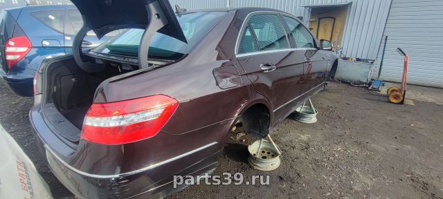 Кузов на Mercedes-Benz E-Класс W212/S212/C207/A207