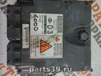 Блок управления двигателя ECU на Nissan Navara D40