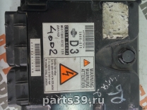 Блок управления двигателя ECU на Nissan Navara D40