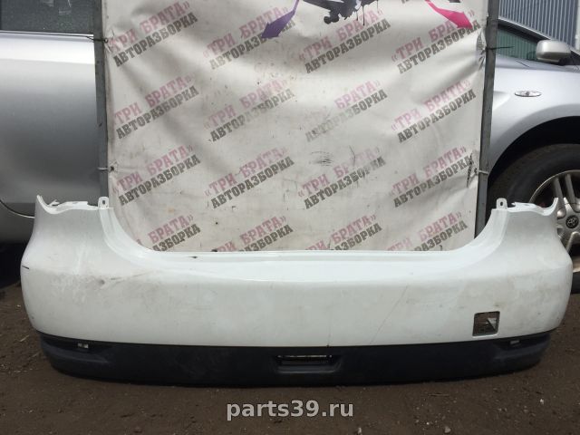 Бампер задний на Nissan Almera G11