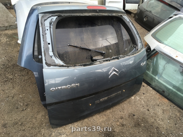 Крышка багажника на Citroen C4 Picasso 1 поколение